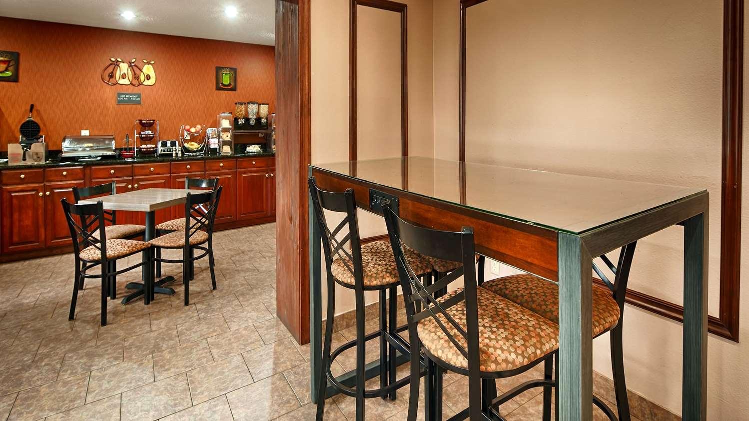 Surestay Plus Hotel By Best Western Джексон Экстерьер фото