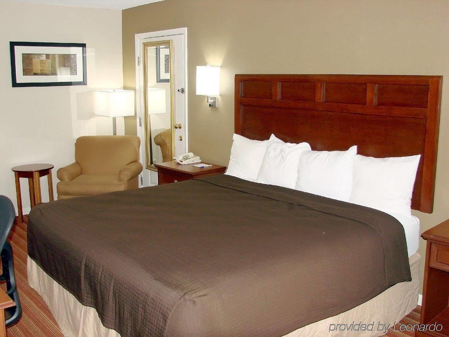 Surestay Plus Hotel By Best Western Джексон Экстерьер фото
